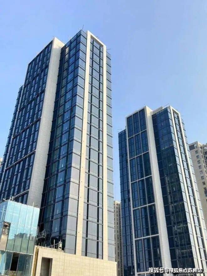 首頁-2025古北壹號(hào)公館售樓處電話古北壹號(hào)公館戶型圖項(xiàng)目售樓處電話地址(圖6)